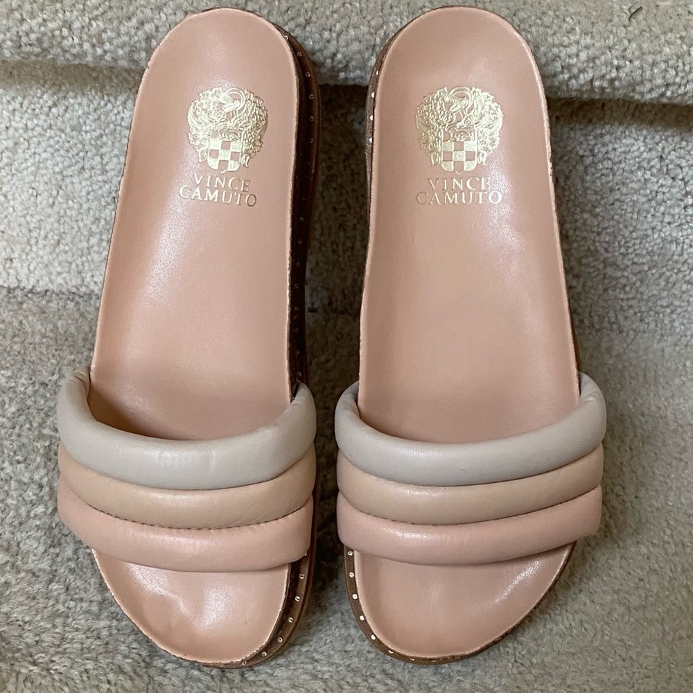 VINCE CAMUTO “KANDLER” SLIDE SANDAL/ COLOR - LIGHT PINK / SIZE 9 1/2 M /NWOT.